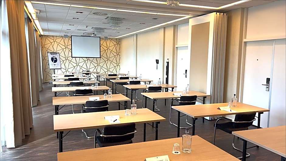 Fletcher Hotel-Restaurant Leidschendam  Den Haag