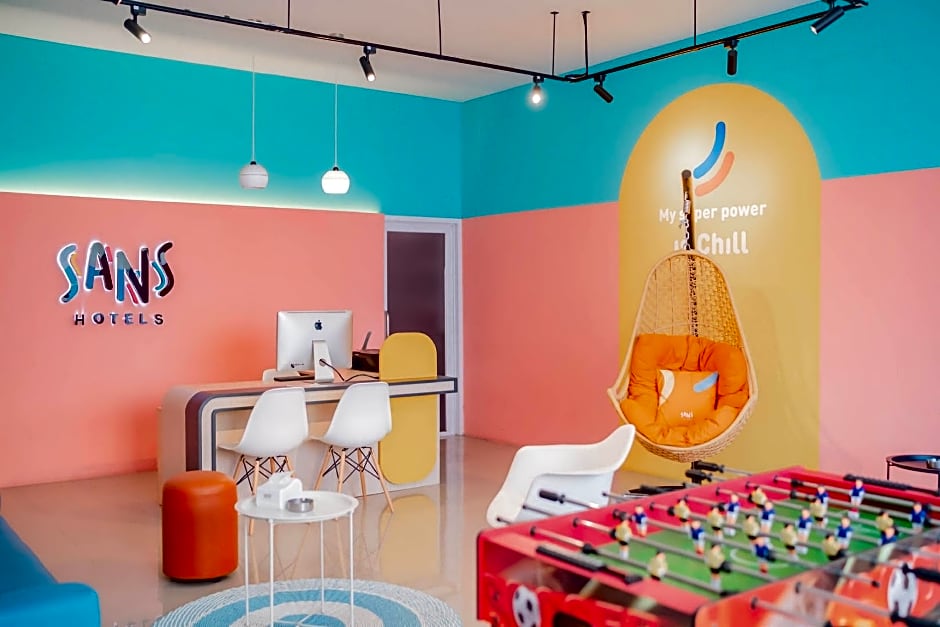 Sans Hotel Widarasari Cirebon