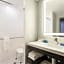 Holiday Inn Express & Suites Houston SE - Airport Area By IHG