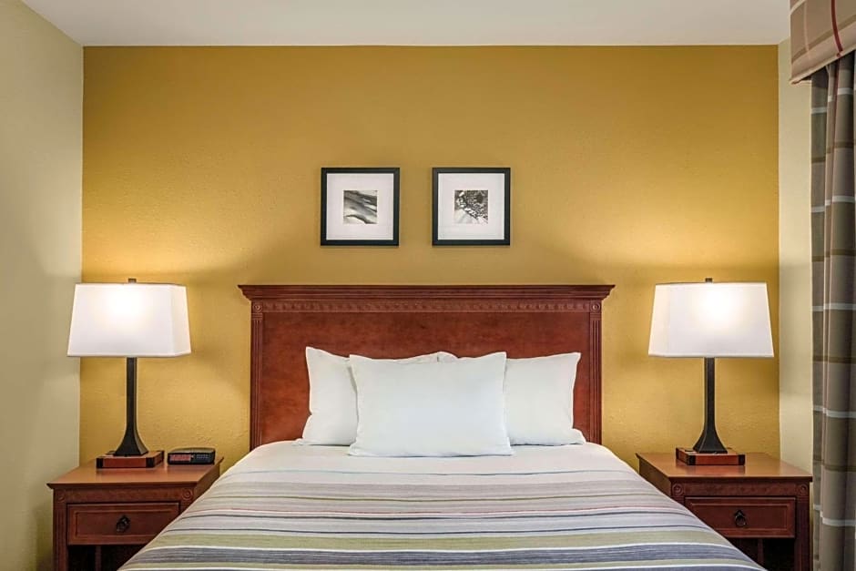 Country Inn & Suites by Radisson, Dakota Dunes, SD