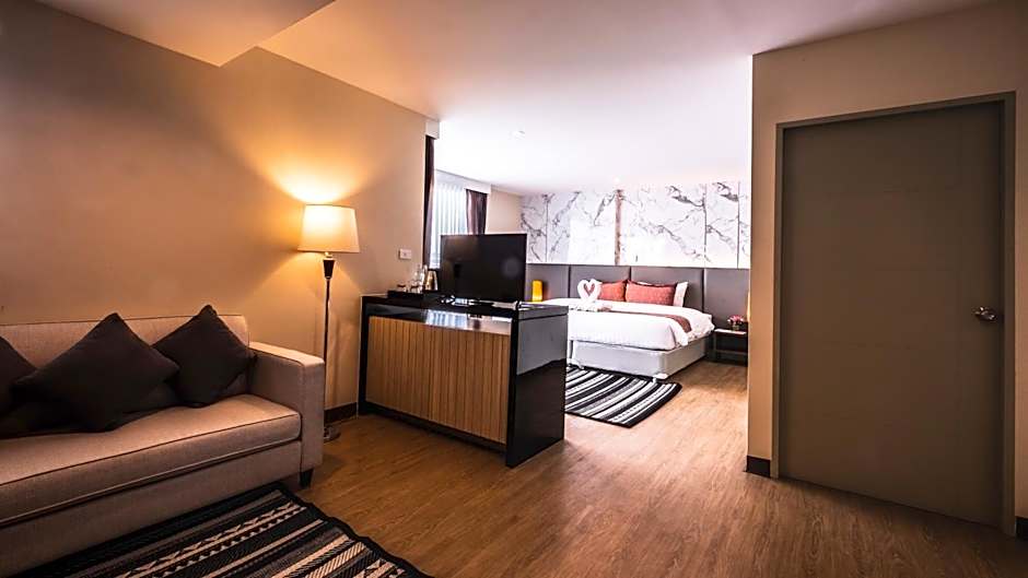 The Airport Courtyard Suvarnabhumi Airport