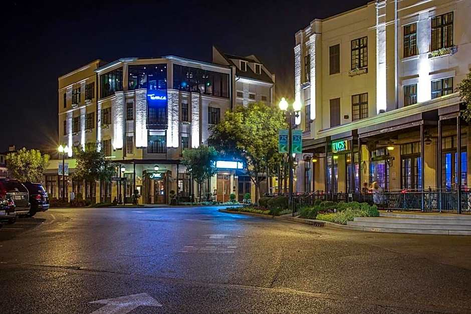 River Inn Of Harbor Town