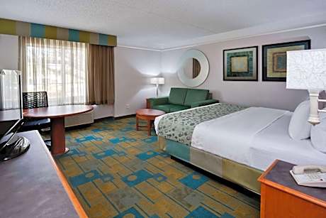 King Room with Sofa Bed