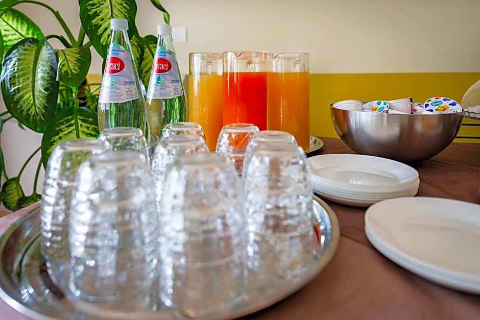 Zeus Residence Hotel