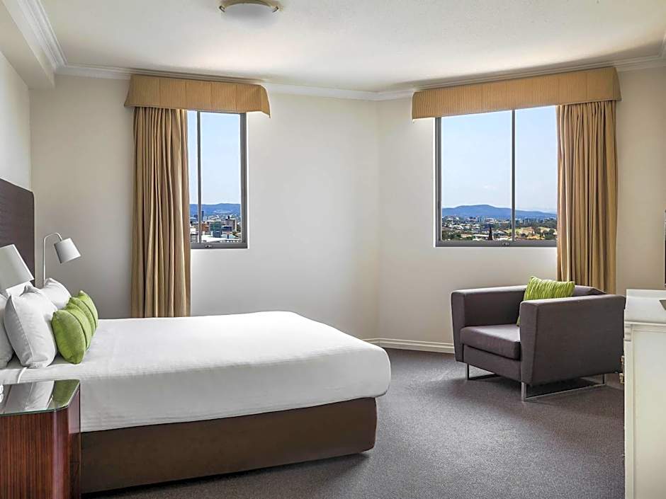 Mantra on Queen Brisbane