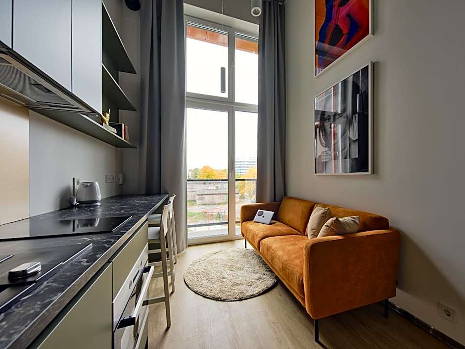 Campus House by Larsen