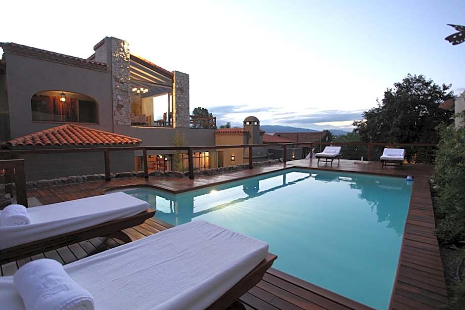 Kkala Boutique Hotel