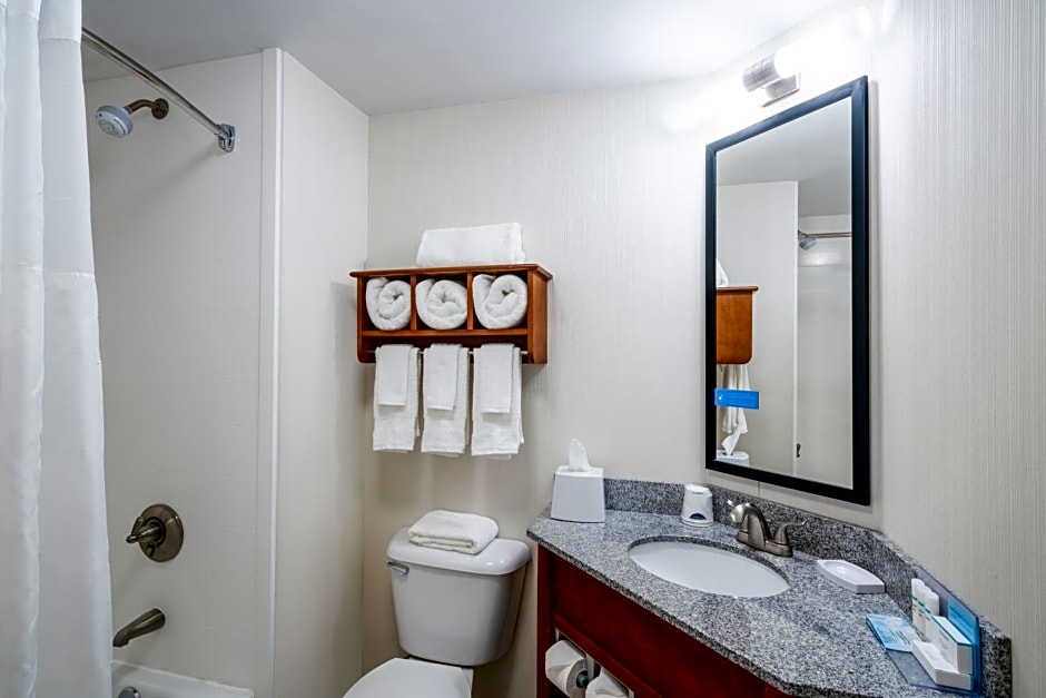 Hampton Inn & Suites Mooresville