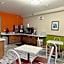 Super 8 by Wyndham Platte City Kansas City Area