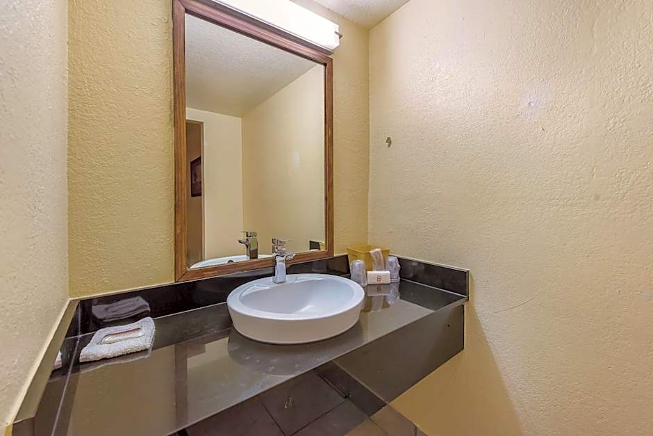 Red Roof Inn Plano