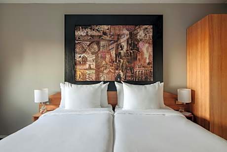 Comfort Room 1 Twin Bed