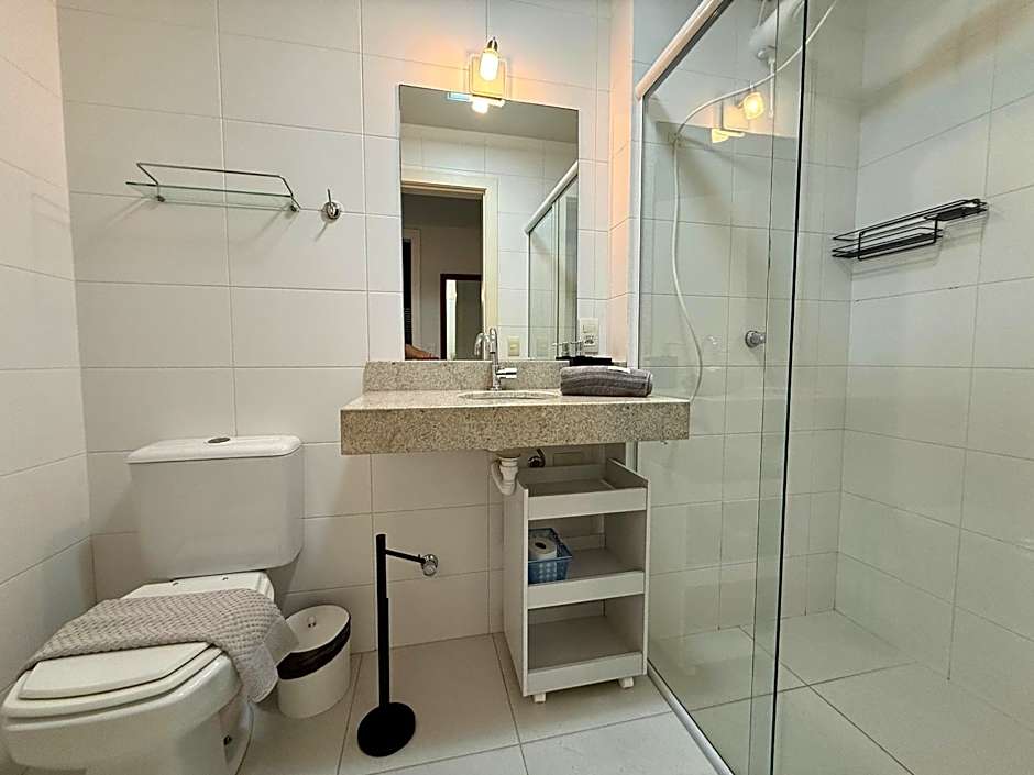 Residencial com piscina a apenas 150 metros da Praia dos Ingleses Lado Norte
