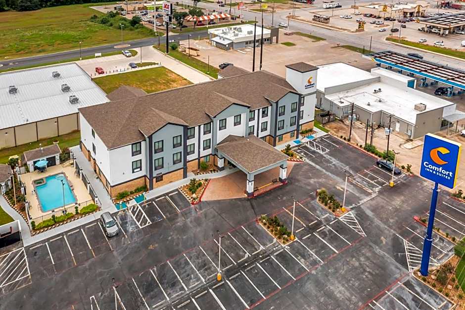 Comfort Inn & Suites