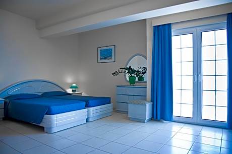 Apartment (2 Adults)