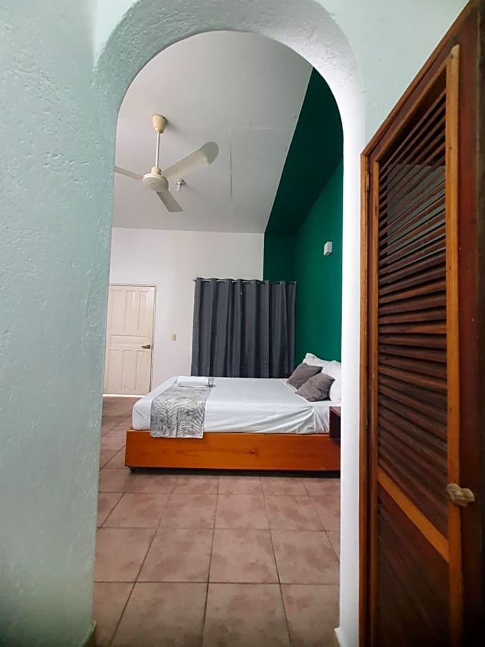 DuHotel