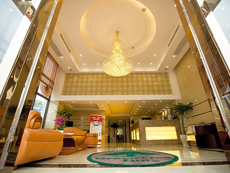 GreenTree Inn Nantong Huida Square Yuejiang Road Express Hotel