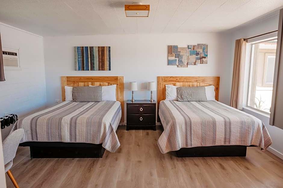 Lamplighter Lodge