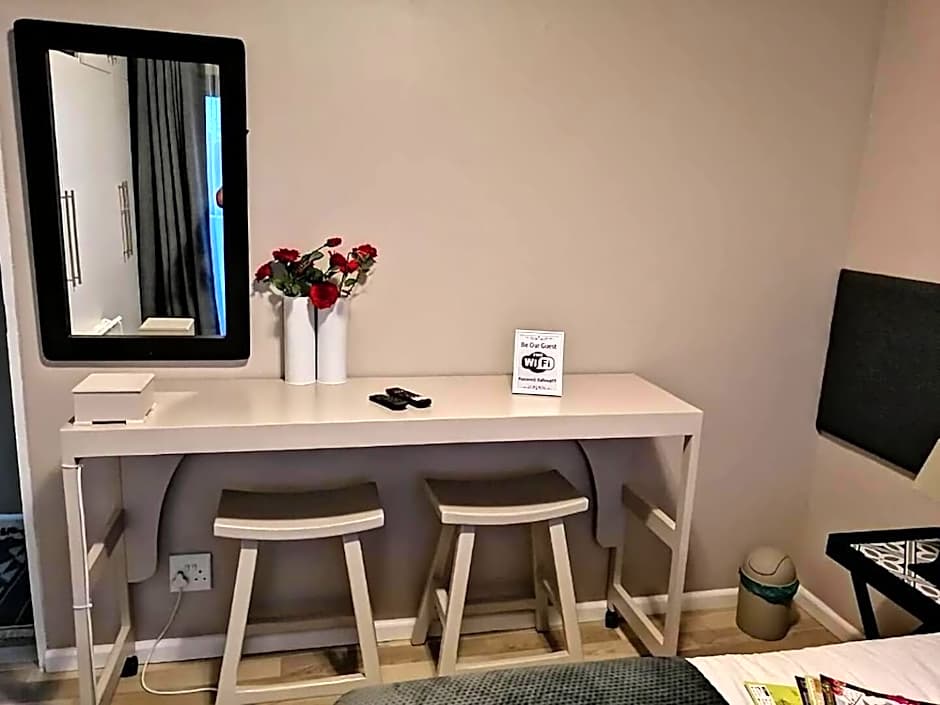 Worcester the Karoo Guest Room