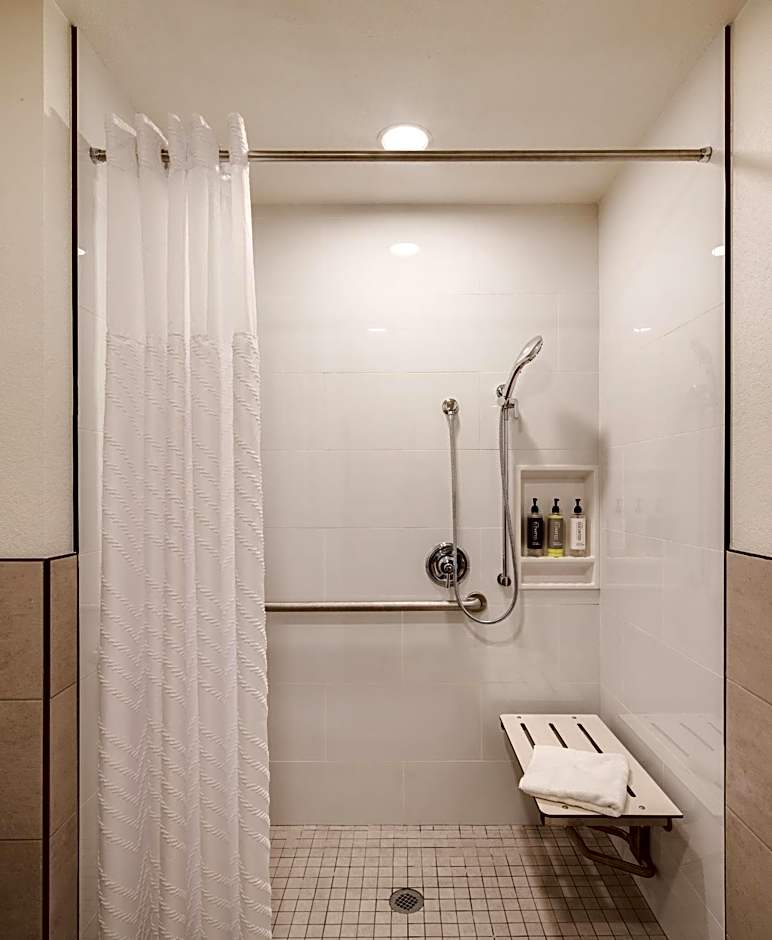 Ayres Hotel Redlands