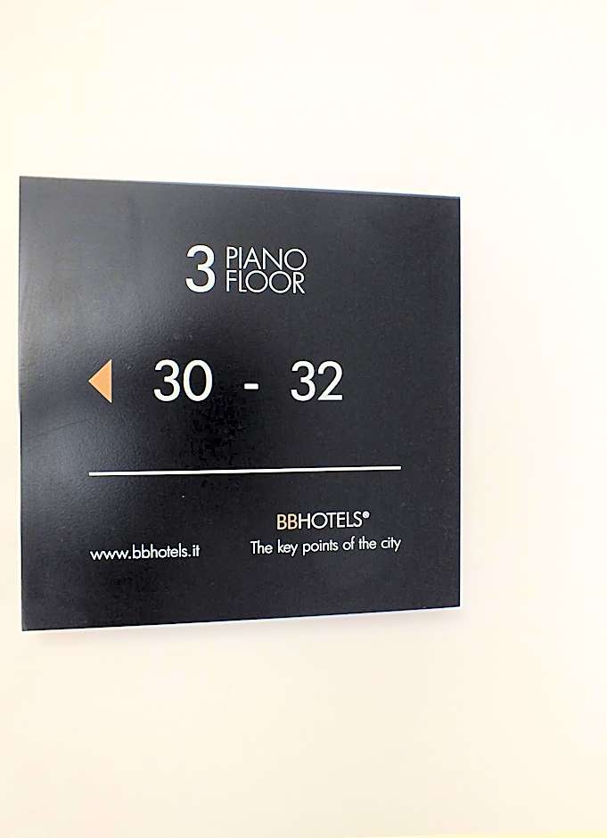 BB Hotels Aparthotel Visconti