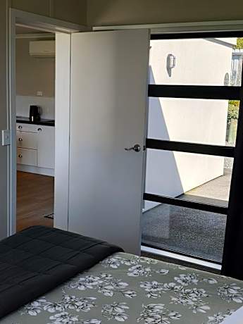 Deluxe One-Bedroom Apartment with Garden View