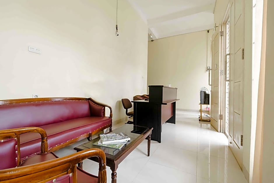 RedDoorz near OPI Mall Palembang 2