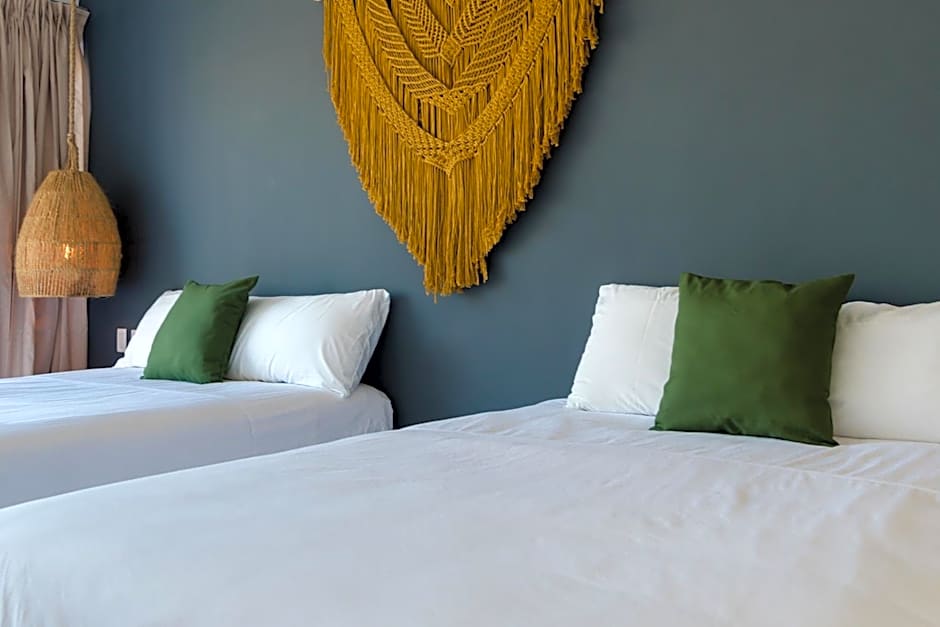 Sanyama Holbox