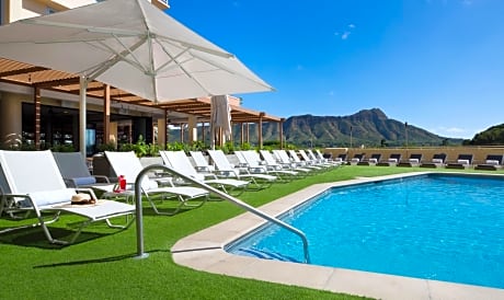 Queen Kapiolani Hotel