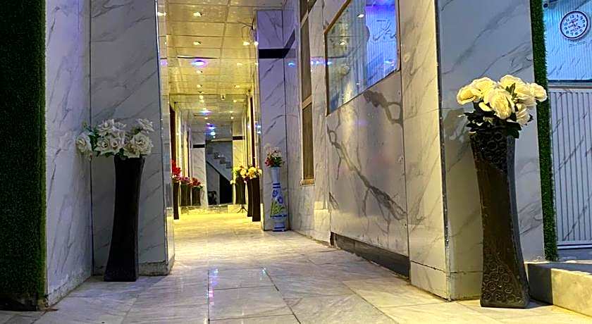 Jhelum One Hotel, Shandar Chowk Jhelum