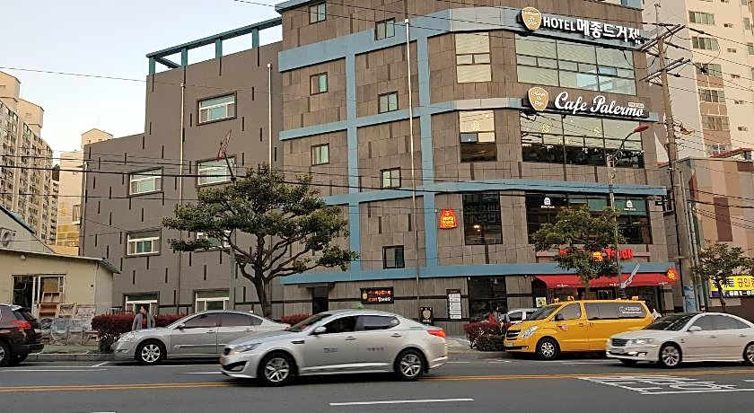 HOTEL MAISON DE GEOJE