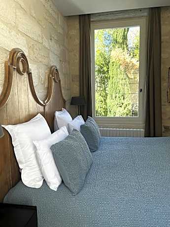 Deluxe Double Room with Bath