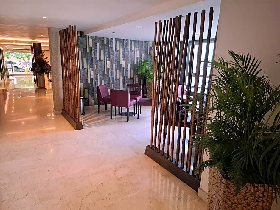 Washington Plaza by DOT Premium