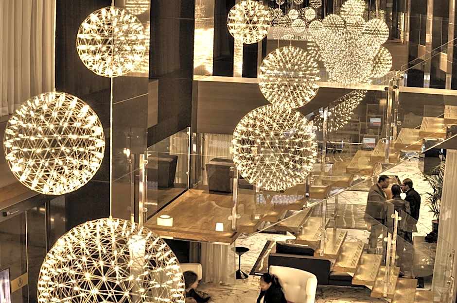 Royal Tulip City Center