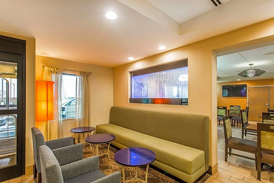 Comfort Inn & Suites Cookeville
