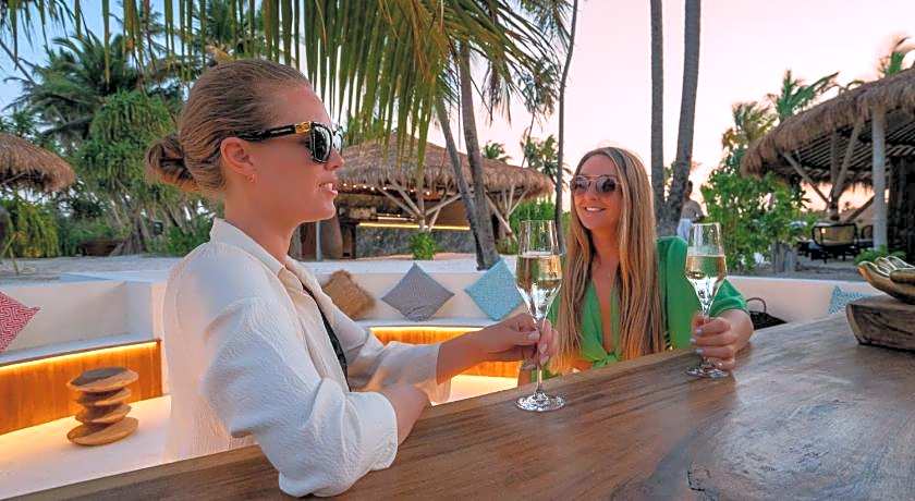 SENSATIONS Eco-Chic Hotel