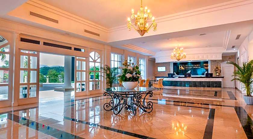 Bahia Principe Grand Cayacoa