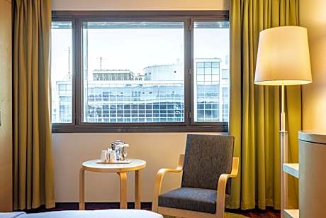 King Guest Room