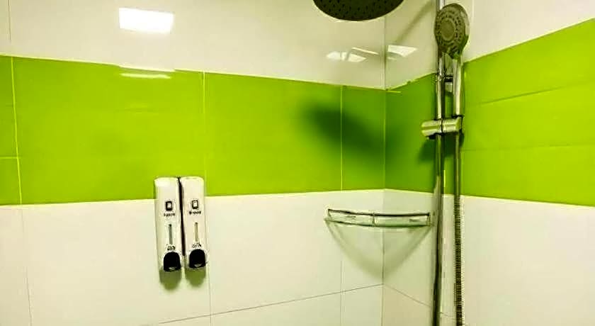 7 Days Inn Xichang Hangtian Avenue Toursim Center