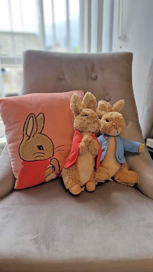 Bonny Brae House by Woodland Park