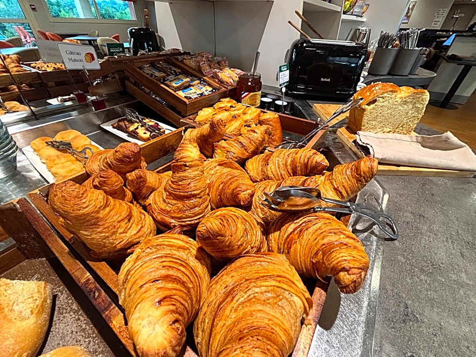 Brit Hôtel Les Evens