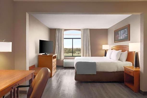Wingate by Wyndham Bentonville
