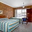 Rodney Motor Inn