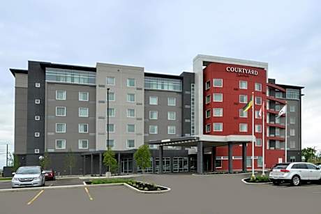 Courtyard by Marriott Saskatoon Airport