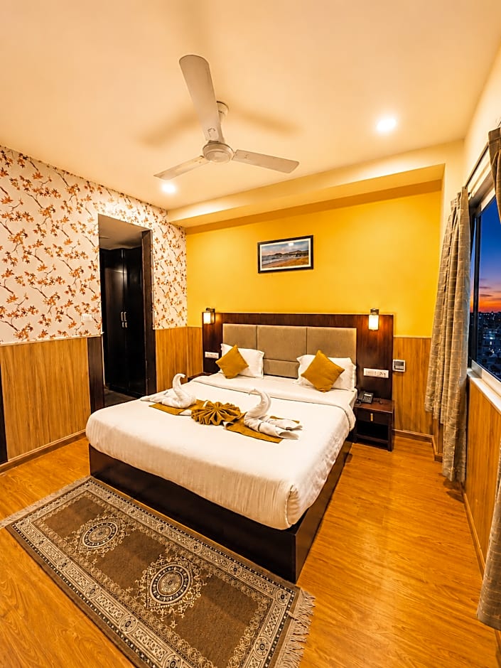 Royal Palm - Hotel Near Udaipur Railway Station