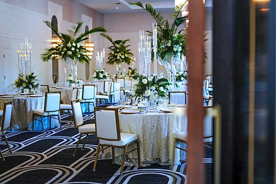 Cambria Hotel Detroit Downtown