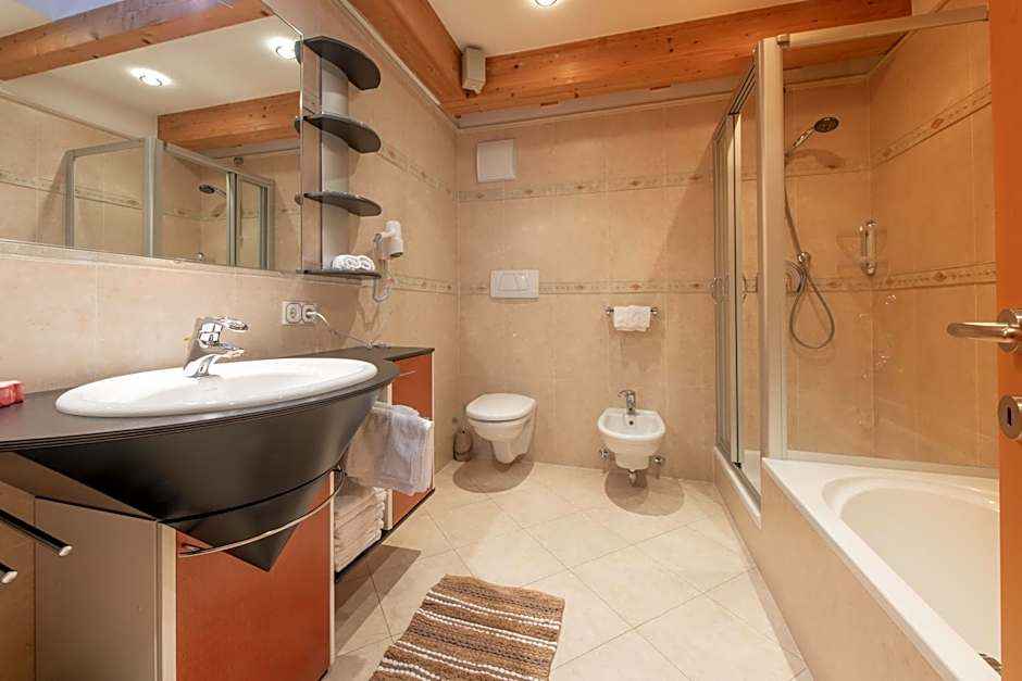 Apartments Ciasa Costisela