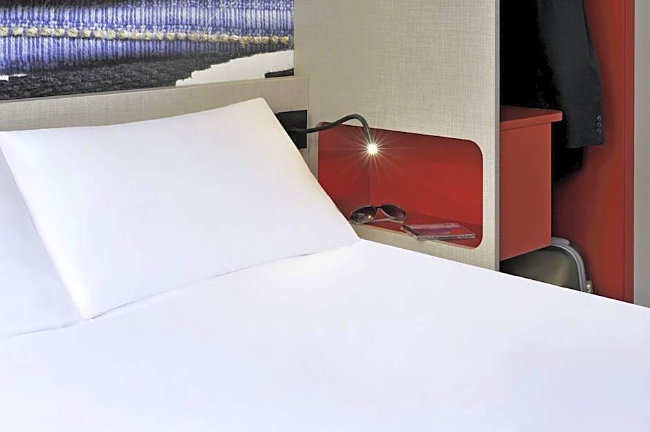 Ibis Styles Lille Centre Grand Place Hotel