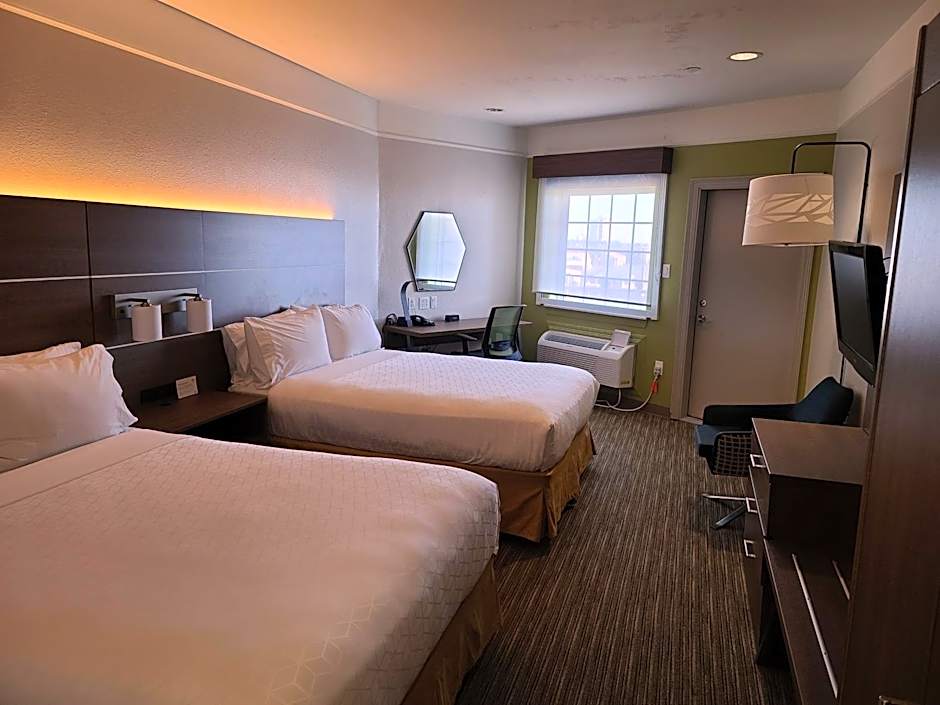 Holiday Inn Express & Suites Galveston West - Seawall