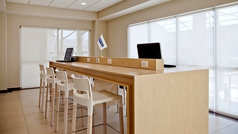 City Express by Marriott Apizaco