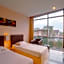 Royal Hotel N' Lounge